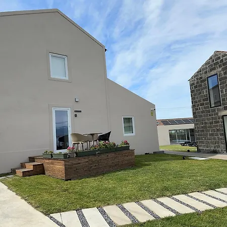 Joao De Oliveira بيت للعطل *