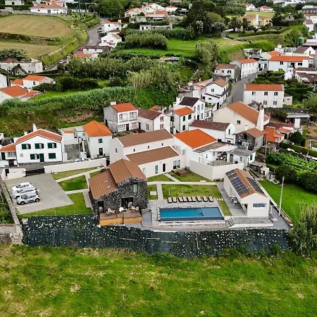 Joao De Oliveira بيت للعطل